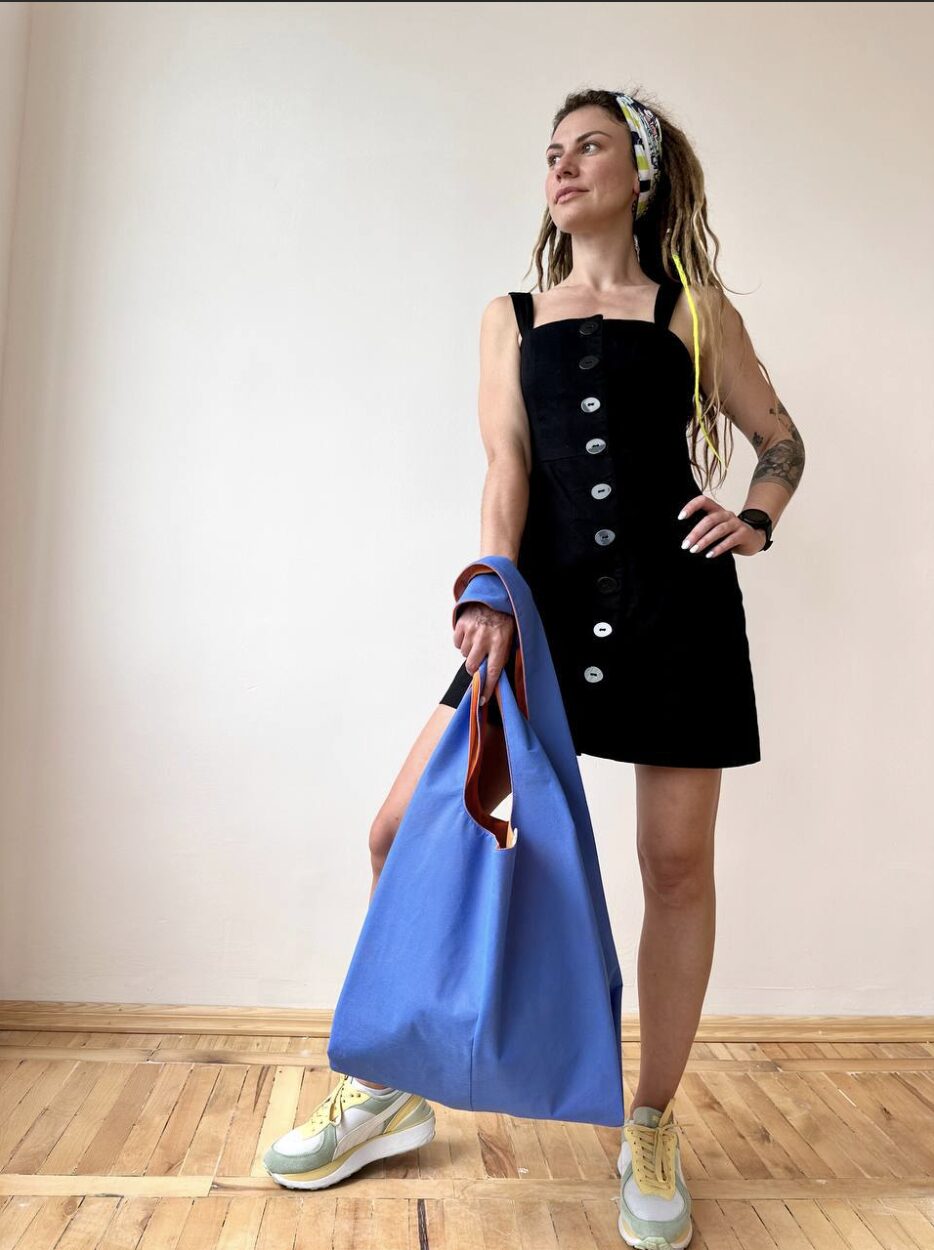 шопер рік синього кольору з довгими ручками